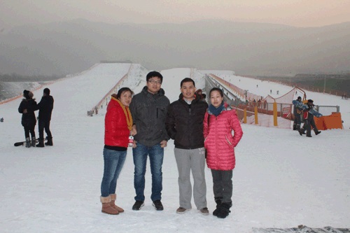 大訊，年會(huì)，年終活動(dòng)，滑雪